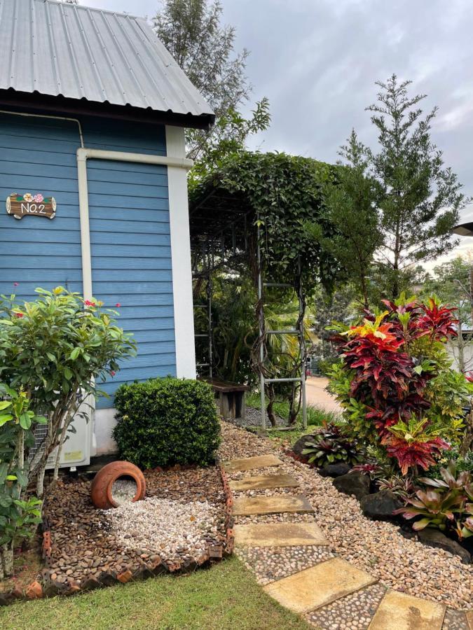 Tip House Villa Khao Kho Exteriör bild