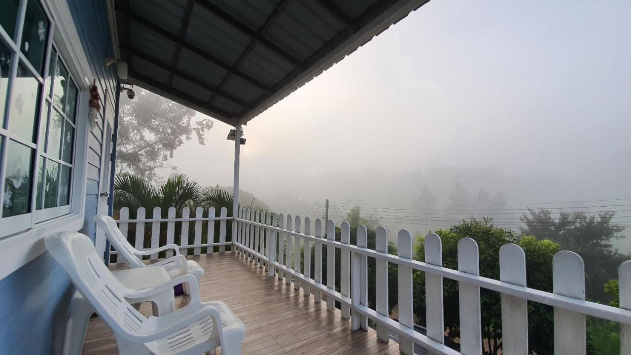 Tip House Villa Khao Kho Exteriör bild